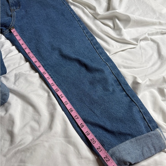 Shein Chain Pocket Boyfriend Jeans โ Medium โ BNWOT - Picture 7 of 7